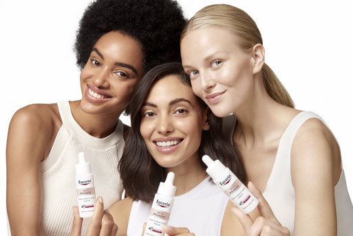 Achieving skin radiance naturally at home is possible as part of your skincare routine.