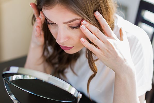 Was tun bei Akne und Falten?